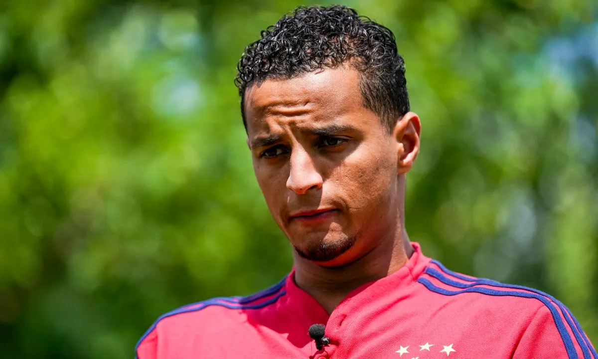 Ex-voetballer Mohamed Ihattaren vreet schuld weg in McDonalds