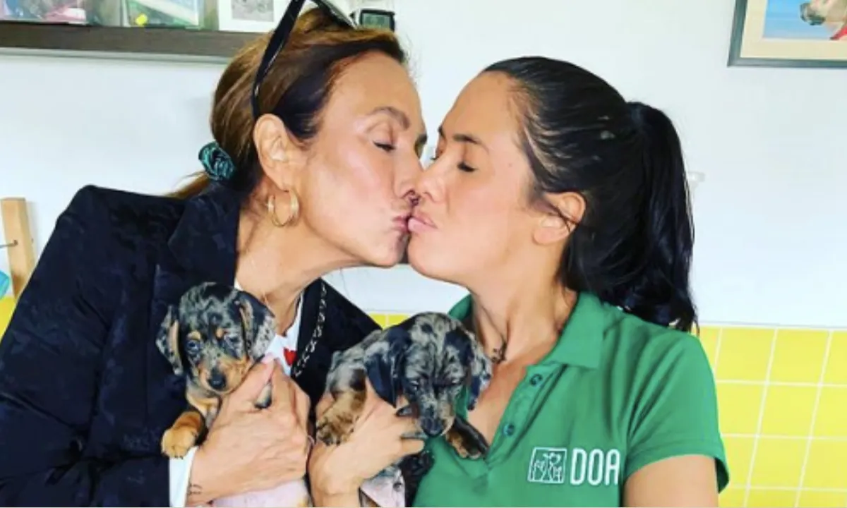 Patty Brard is opeens weer dikke mik met dochter Priscilla