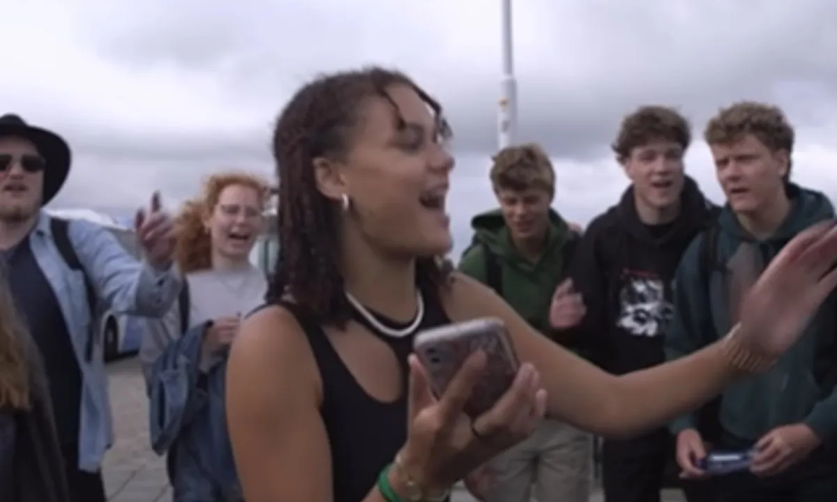 Bijbelkamp maakt christelijke cover van Lil Kleine's 'Drank & Drugs'
