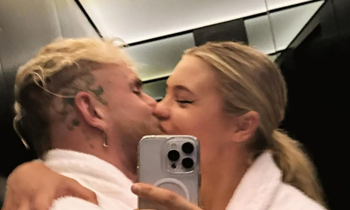 OMG: Jutta Leerdam laat Jake Paul iets héél bijzonders proeven