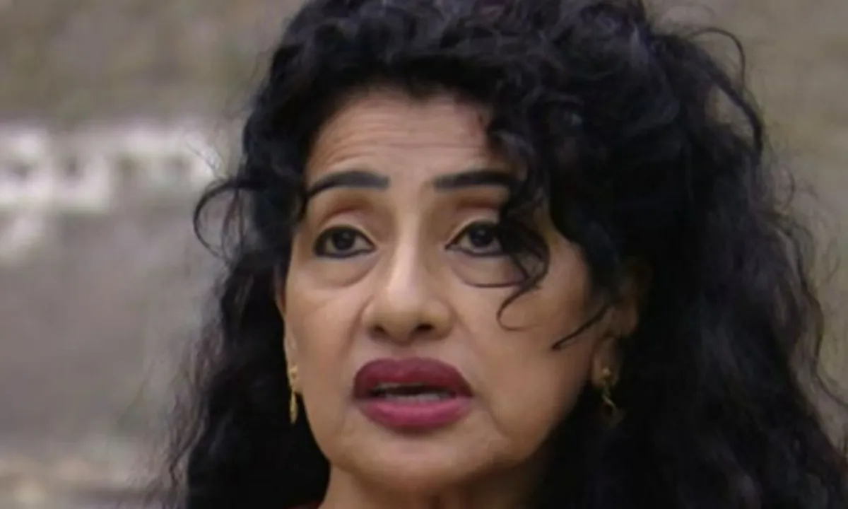 B&B-Thalia blijkt golddigger: laat man van 86 compleet berooid achter