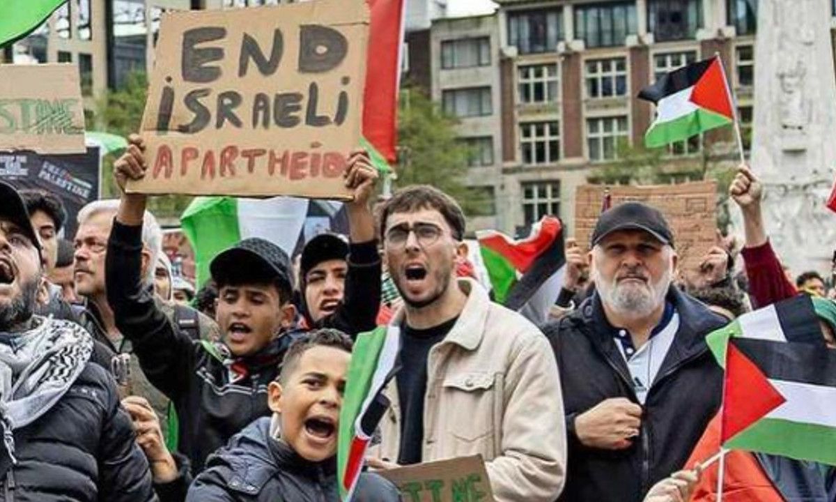 Dít is hoe de pro-Palestina-mars eraan toeging in Amsterdam