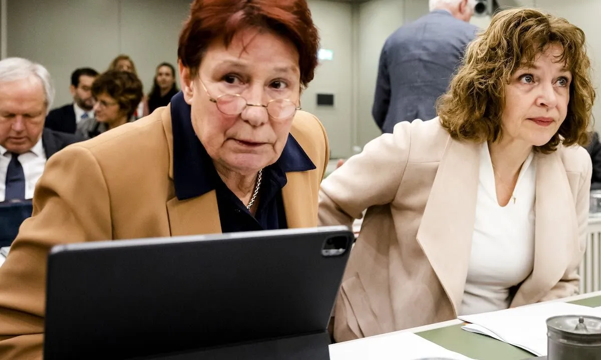 salaris eerste kamer