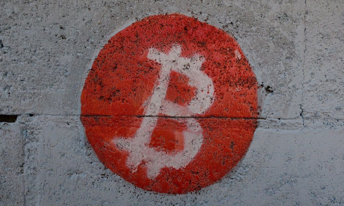 Bitcoin voor het eerst sinds eind 2021 boven 57.000 dollar