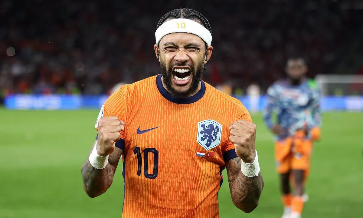 memphis depay nieuwe club
