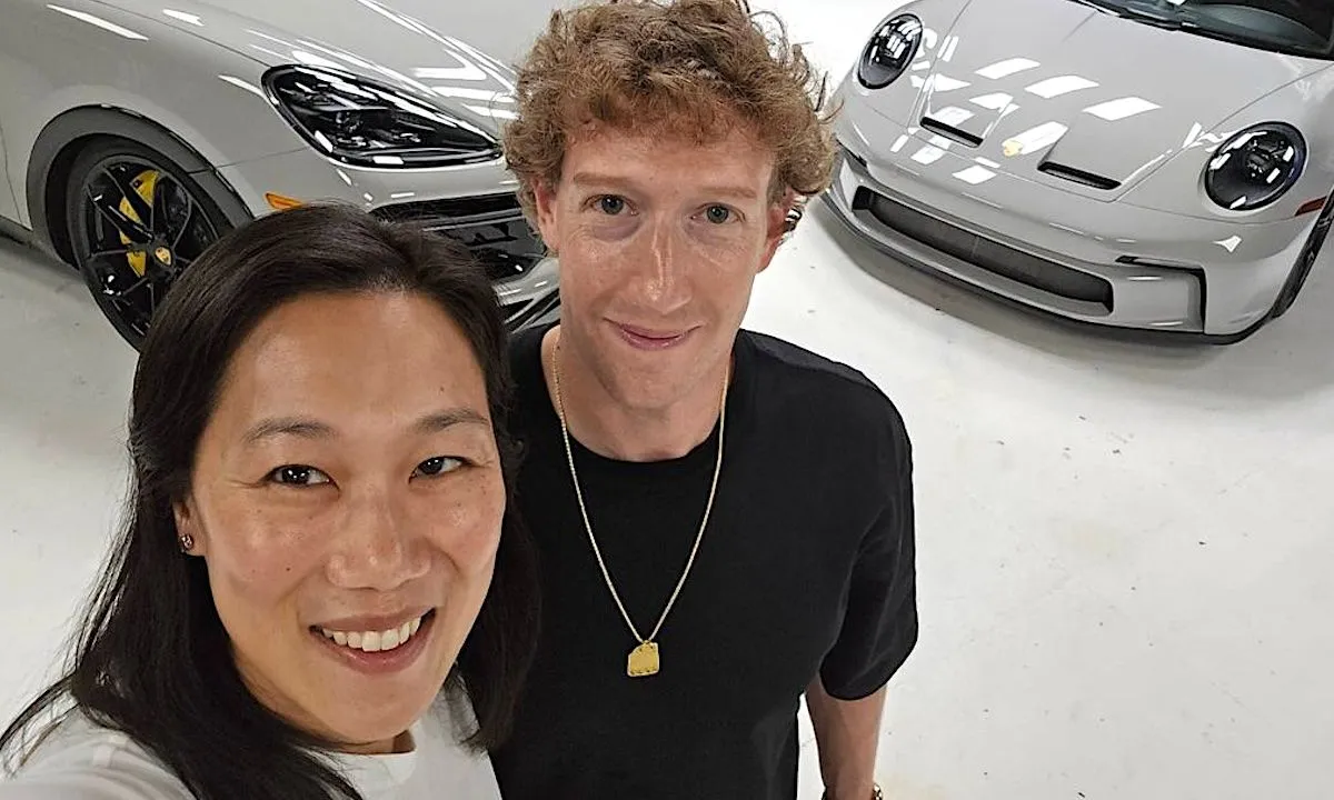 marck zuckerberg porsche cayenne gt bus