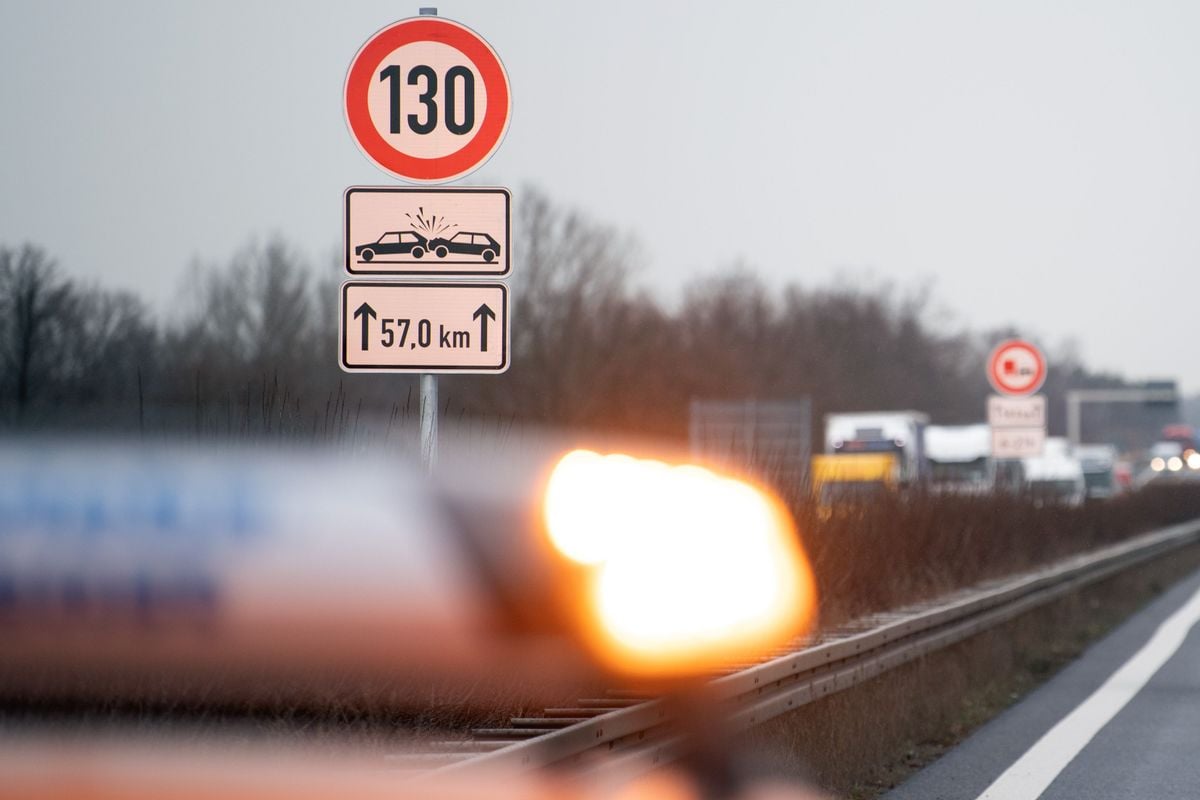 Op deze snelwegen mogen mensen weer 130 kilometer per uur rijden