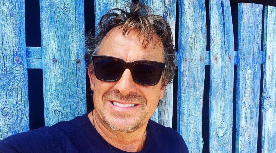 'Slachtoffer Marco Borsato deelt foto's van zwangere buik op Instagram' (FOTO)