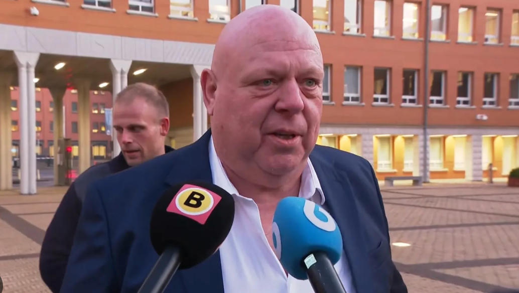 Emotinele Peter Gillis verkoopt gedwongen al zijn vakantieparken