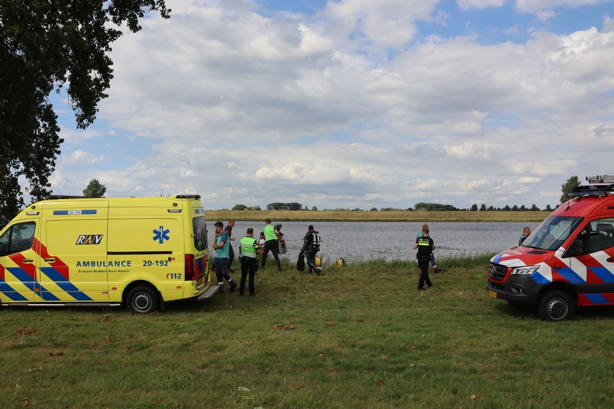 67-jarige man uit Oisterwijk komt om het leven na incident op Bergsche Maas bij Waspik