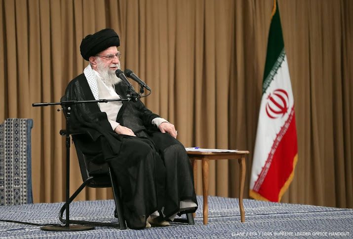 Iraanse leider Khamenei naar beveiligde locatie