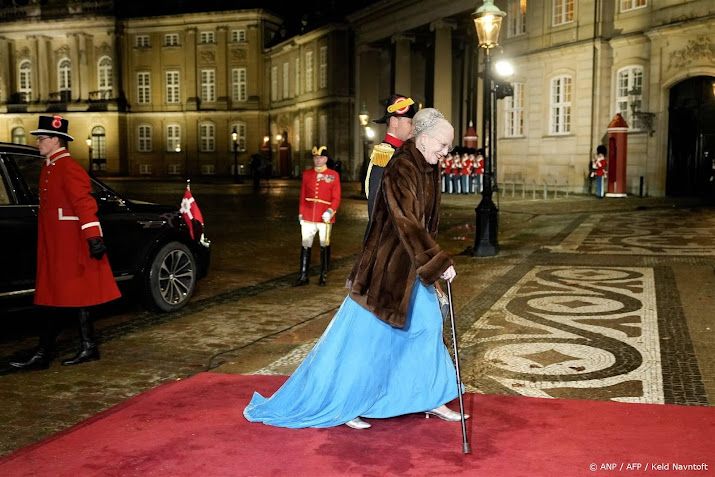 Koningin Margrethe eregast op jubileum Oudheidkundig Genootschap