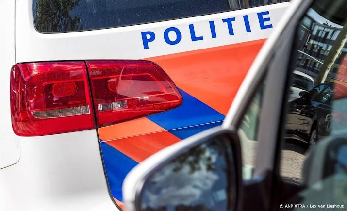 Harde botsing van vluchtende auto in centrum van Rotterdam.