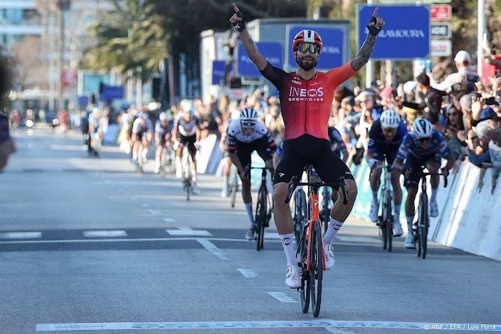 Peloton neemt verkeerde weg in Algarve, jury schrapt rituitslag