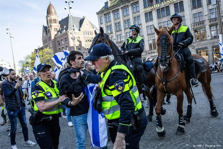 Aanhoudingen bij pro-Israël demo op de Dam, sfeer 'beheersbaar'