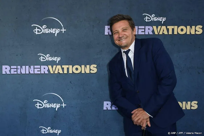 Jeremy Renner korte tijd 'dood' na ongeluk met sneeuwschuiver.