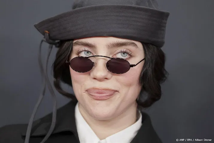 Albums Billie Eilish in de lift na optredens in Amsterdam