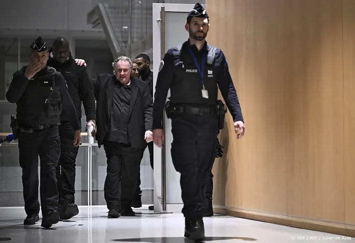Acteur Gérard Depardieu schuldig aan aanranding in eerste zaak