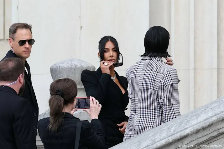 Emotionele getuigenis Kim Kardashian in proces over roofoverval