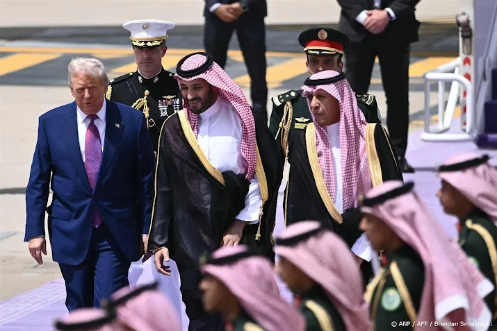 Trump en Saudische kroonprins sluiten miljardendeals