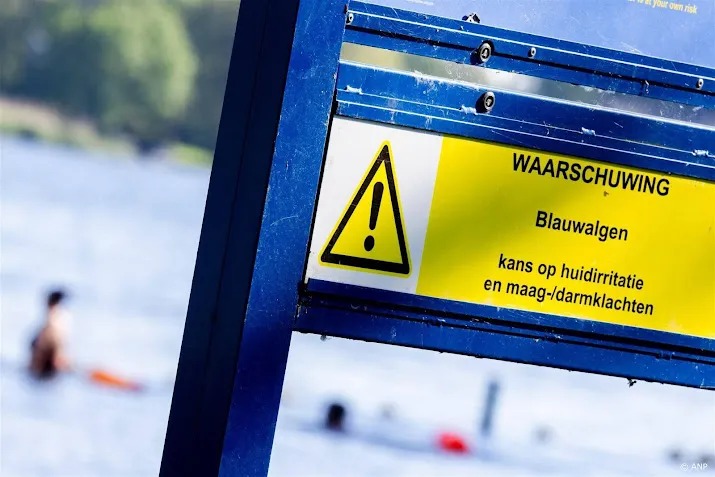 Beekjes vallen droog en blauwalg duikt op nu droogte aanhoudt