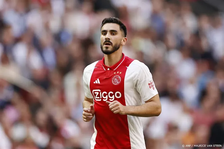 Ajax met Sutalo en Brobbey naar FC Groningen