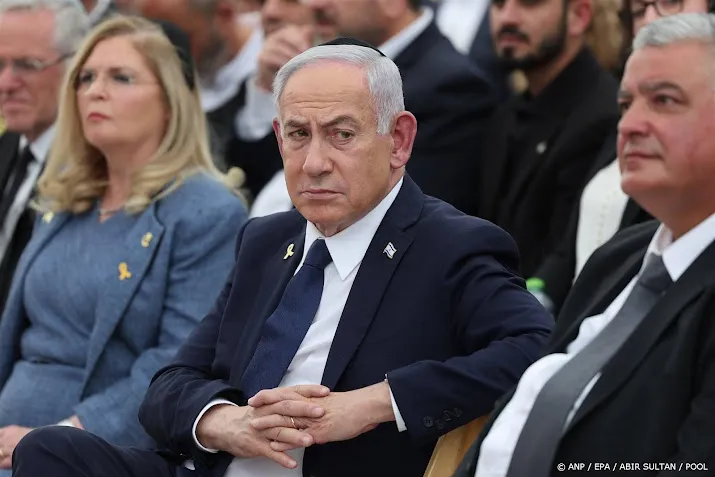 Netanyahu zegt dat Macron met zijn kritiek kant van Hamas kiest