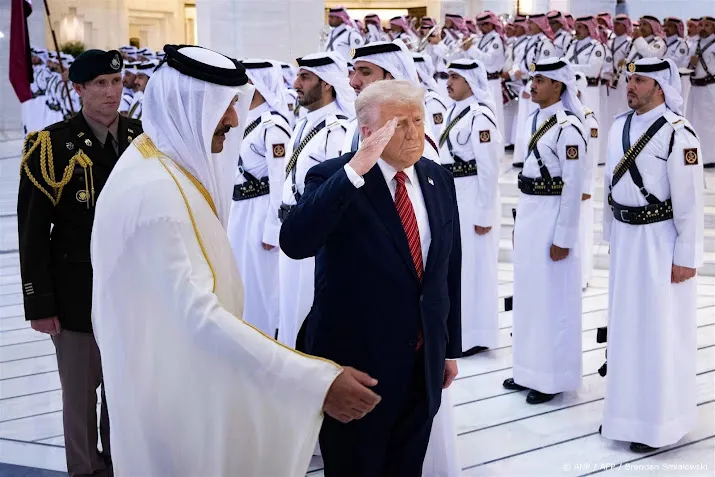 Emir zeer vereerd met 'historisch' bezoek Trump aan Qatar