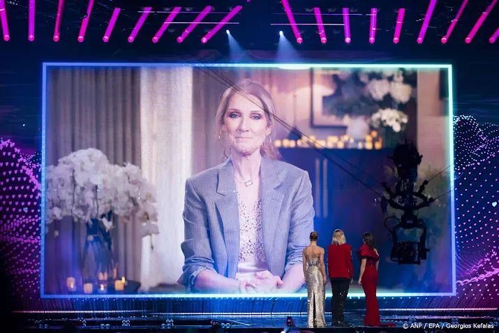 Songfestivalbaas hint op komst Céline Dion: de kerstman bestaat