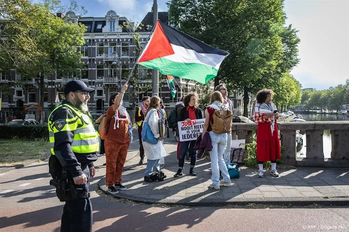 Minstens een arrestatie bij protest bij CIDI-viering