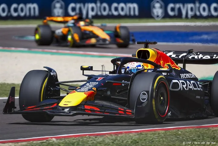 Verstappen wint in Italië zijn tweede Grote Prijs van het seizoen