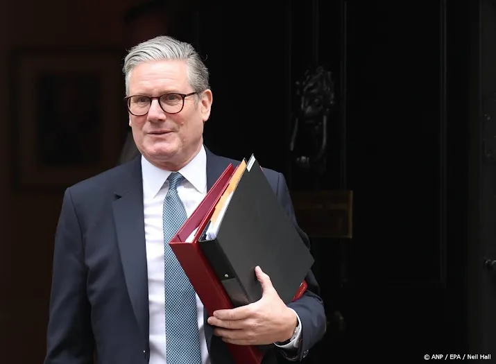 Britse premier maakt ommezwaai na kritiek op schrappen toeslag