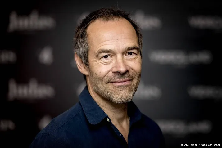 Joram Lürsen hint op vervolg Alles is Liefde
