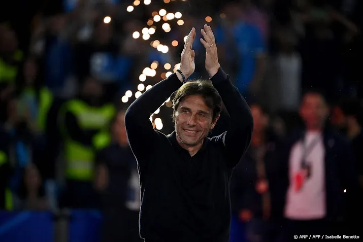 Trainer Conte wilde Napoli-fans niet laten zitten