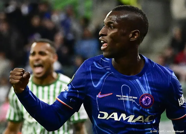 Chelsea wint Conference League ten koste van Real Betis 
