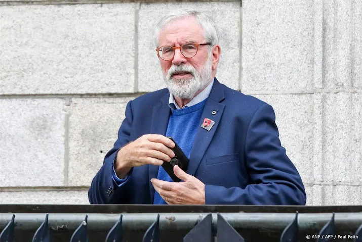 Noord-Ierse Gerry Adams krijgt 100.000 euro in smaadzaak BBC