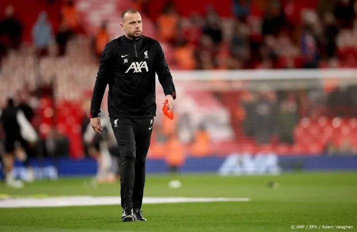 Trainers Heitinga en Keizer krijgen herkansing bij Ajax