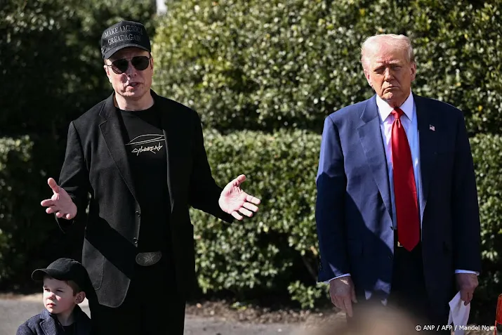 SpaceX dreigt met stop bemande ruimtemissies na ruzie met Trump