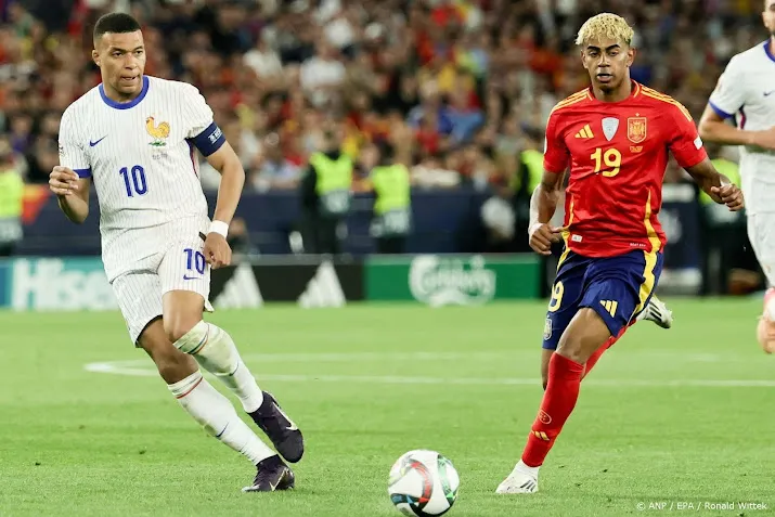 Spanje in finale Nations League na doelpuntrijk duel met Fransen