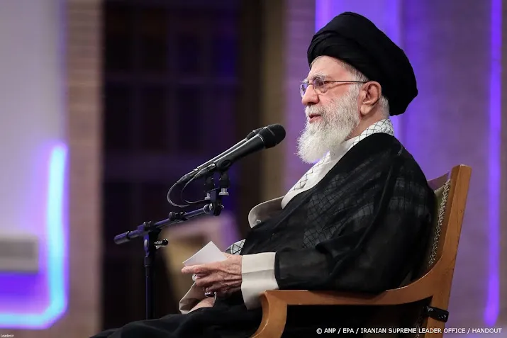 Khamenei: Israël zal niet ongeschonden blijven