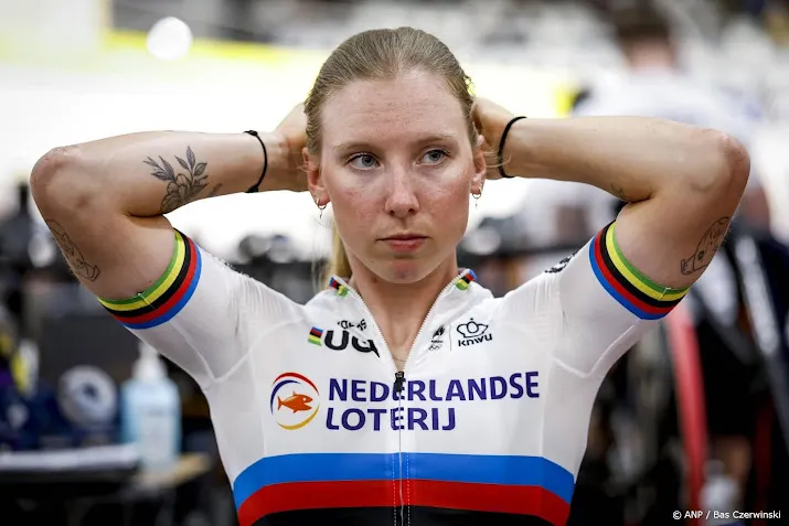 Wiebes sprint naar zege in Dwars door het Hageland