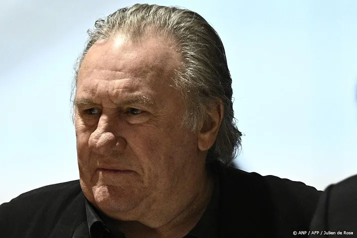 Hoorzitting in zaak tegen Gérard Depardieu uitgesteld 