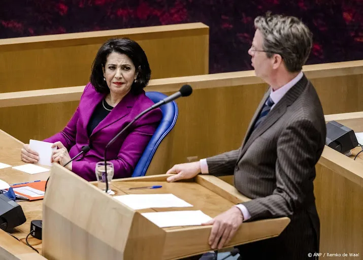 Bosma wil opties voor meer onderzoek kwestie-Arib op rij zetten