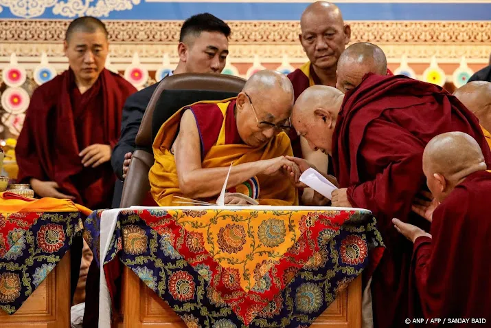 Dalai lama zegt dat zijn stichting een opvolger zal kiezen