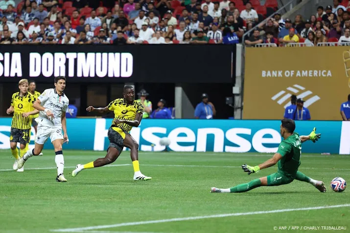 Guirassy helpt Borussia Dortmund als laatste naar kwartfinales WK
