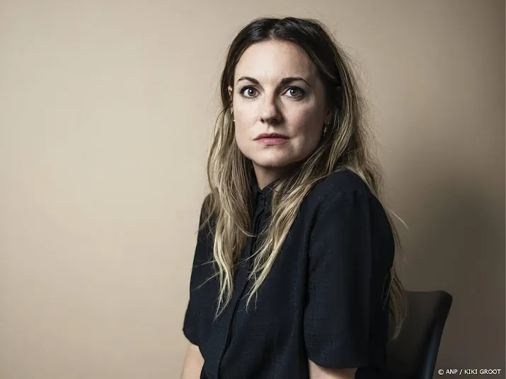 Cabaretière Eva Crutzen derde Zomergast van nieuw seizoen