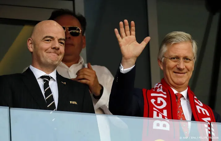 Koning Filip steunt Belgische voetbalsters op EK in Zwitserland