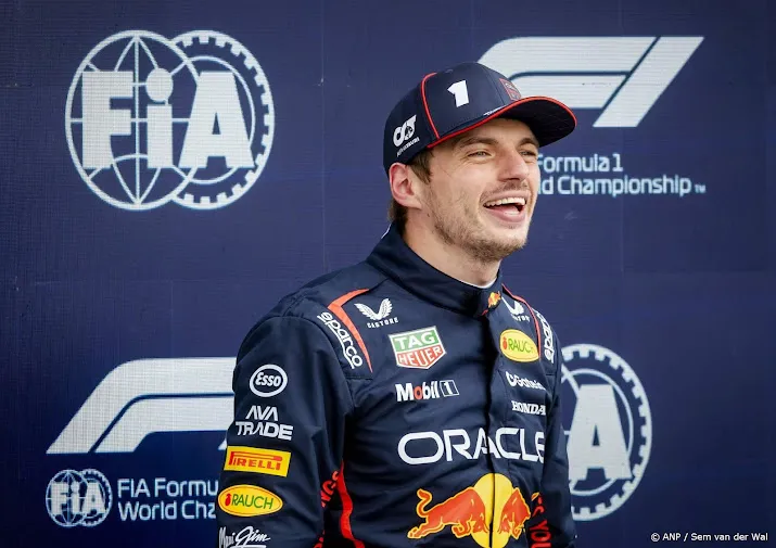 Verstappen verrast met poleposition bij Britse GP op Silverstone 