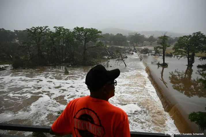 Dodental overstroming Texas stijgt, 9 kinderen onder slachtoffers