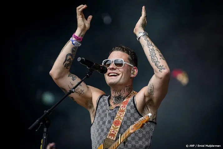 Douwe Bob wil 'alleen maar liefde' bij optreden op Gelderpop